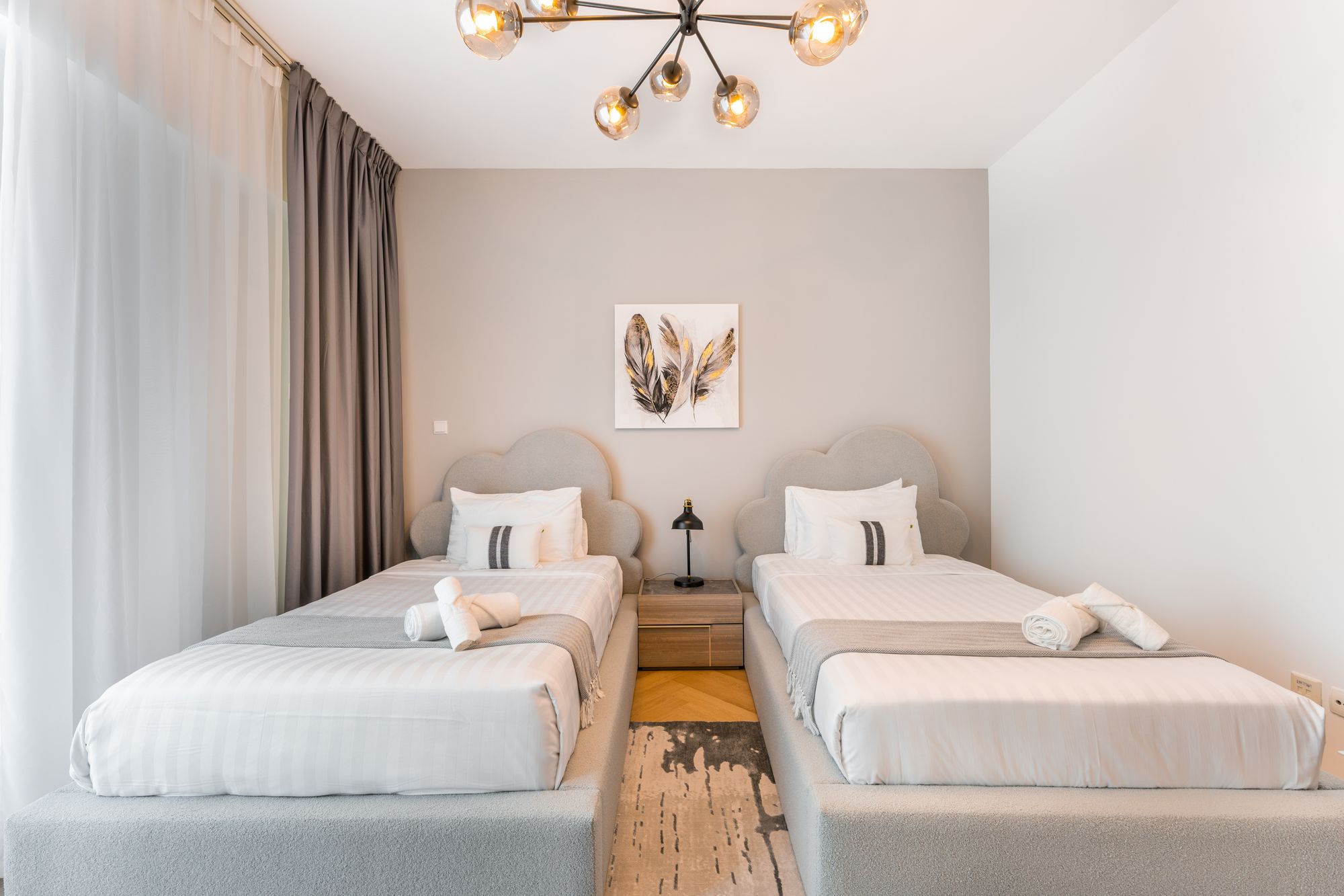 Companion room, en suite (per person)